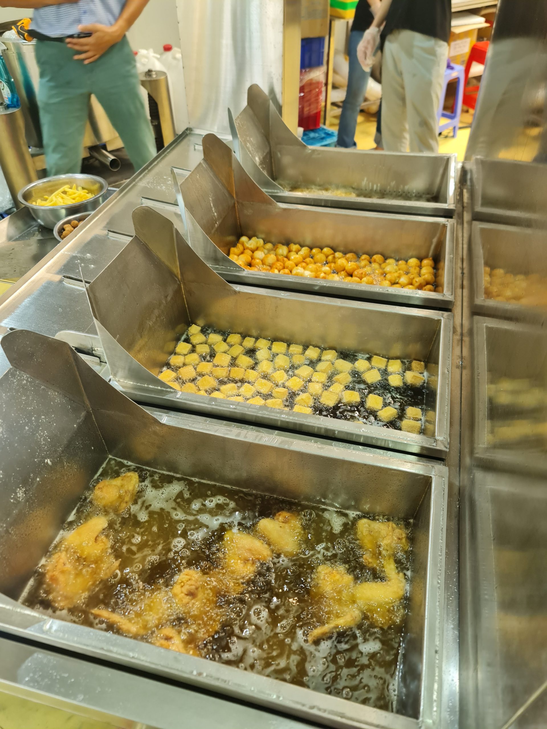 Máy Chiên Tự Động Nhiều Ngăn