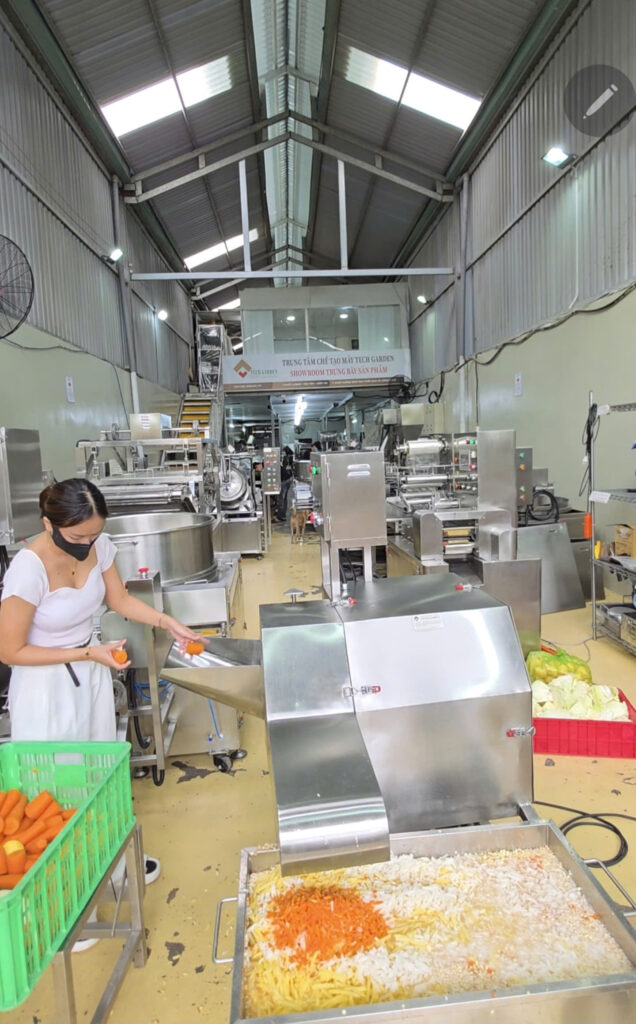 High-quality dicing machine for industrial kitchens
